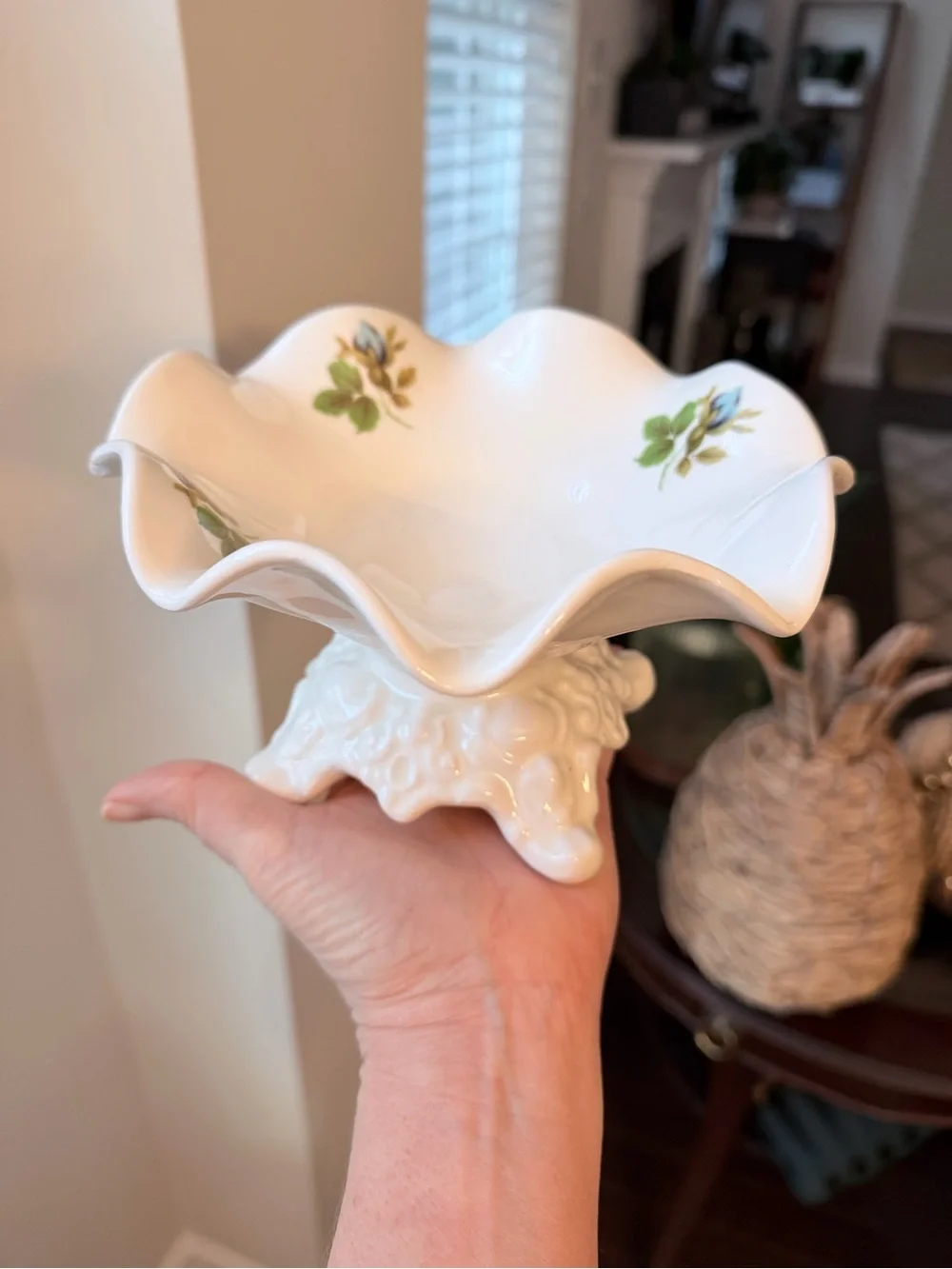 White Porcelain Scalloped Pedestal Bowl with Floral Accents